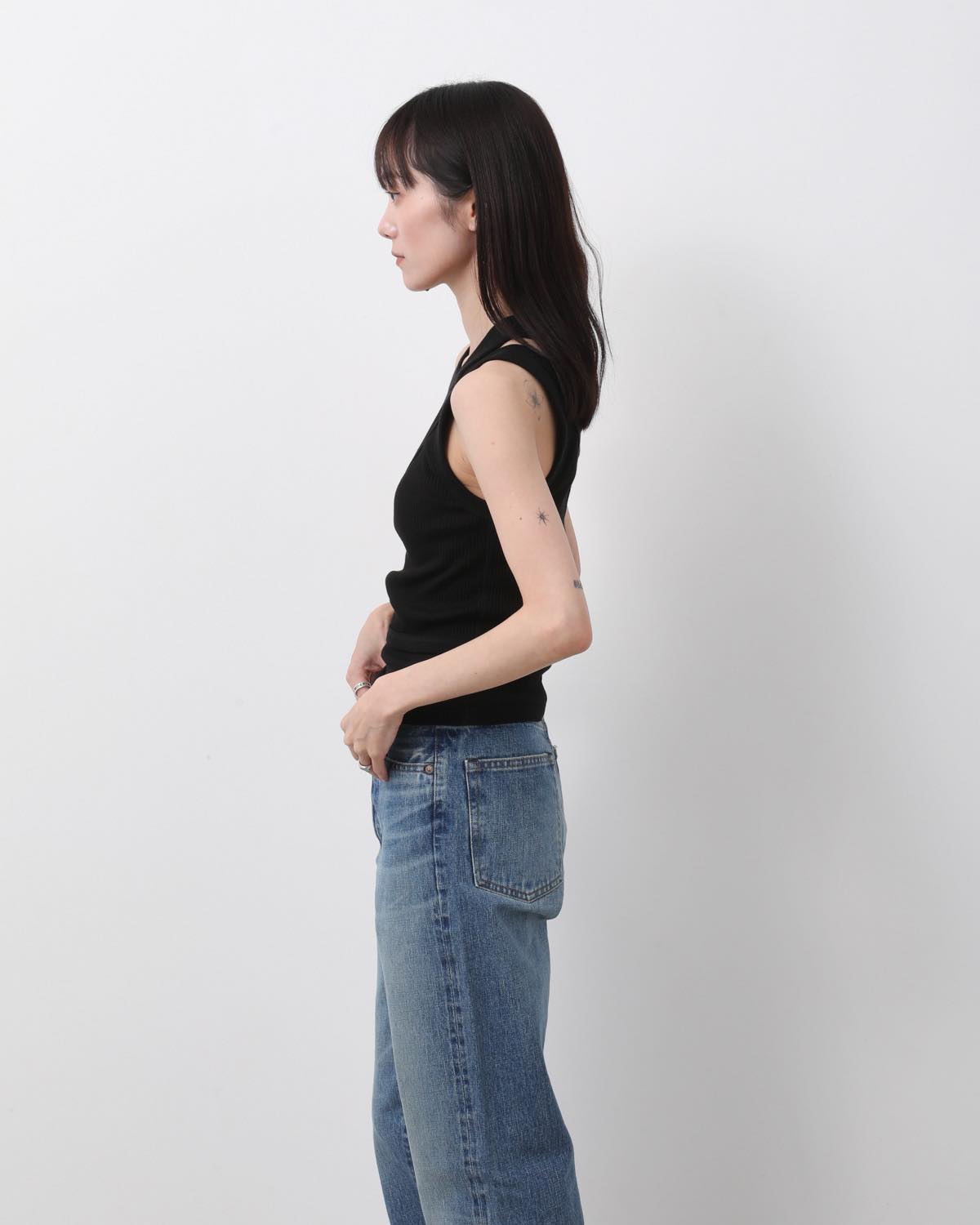 DOUBLE SHOULDER TANK TOP