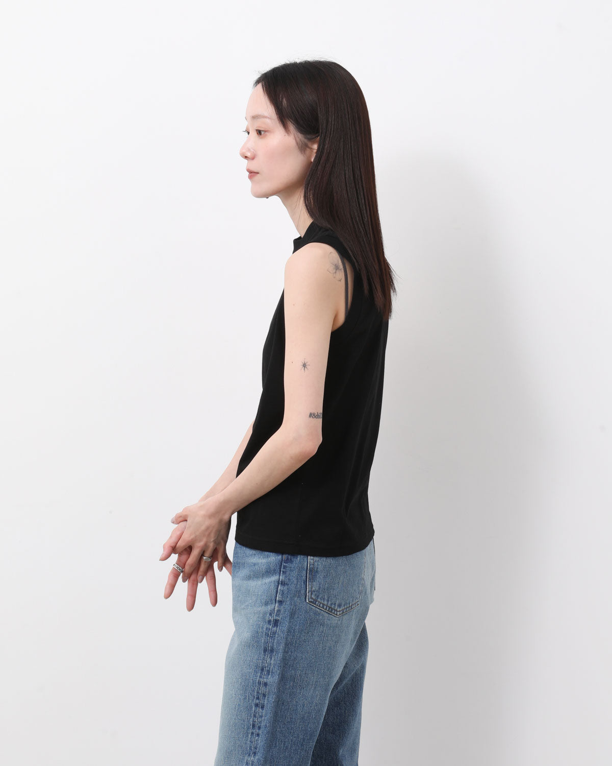 SHEER SLEEVELESS TEE