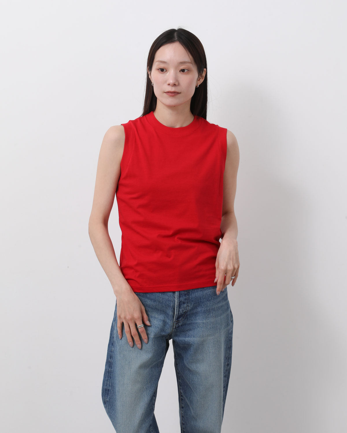 SHEER SLEEVELESS TEE