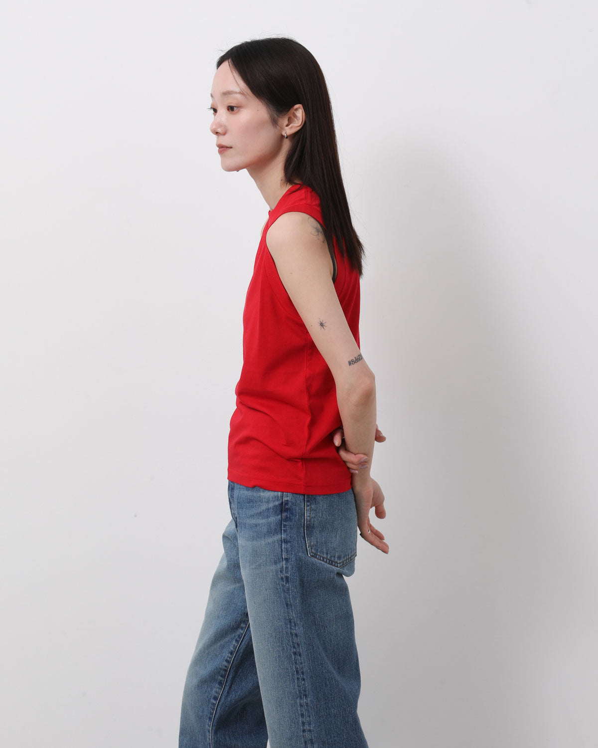 SHEER SLEEVELESS TEE