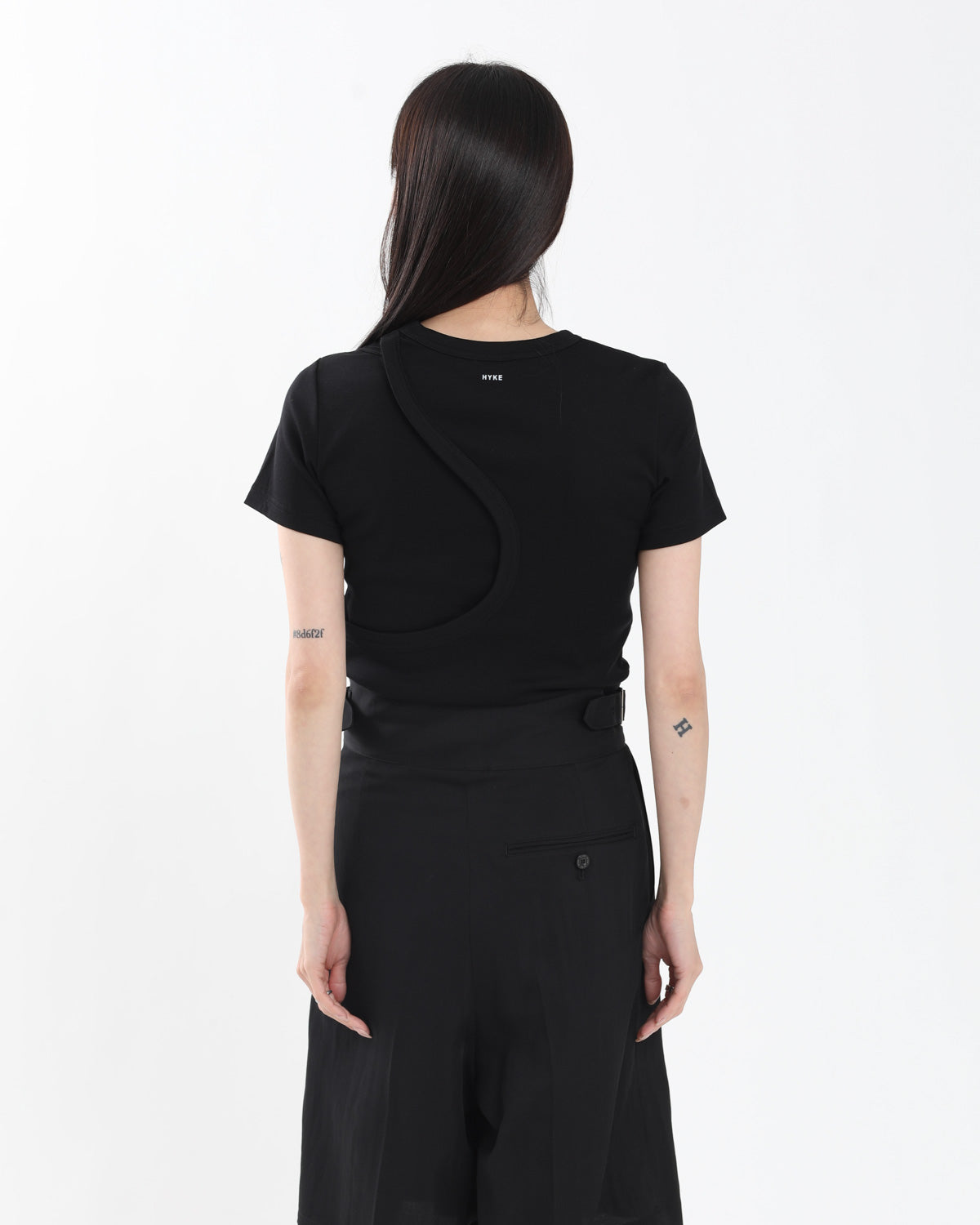 LAYERED SHORT-SLV TEE