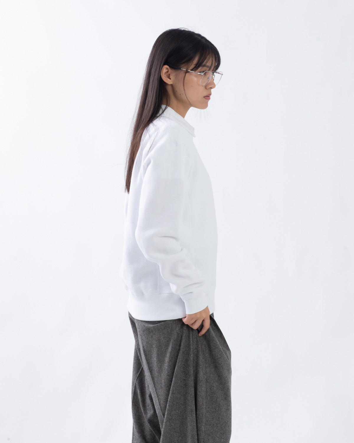 COLLARED SWEAT SHIRT