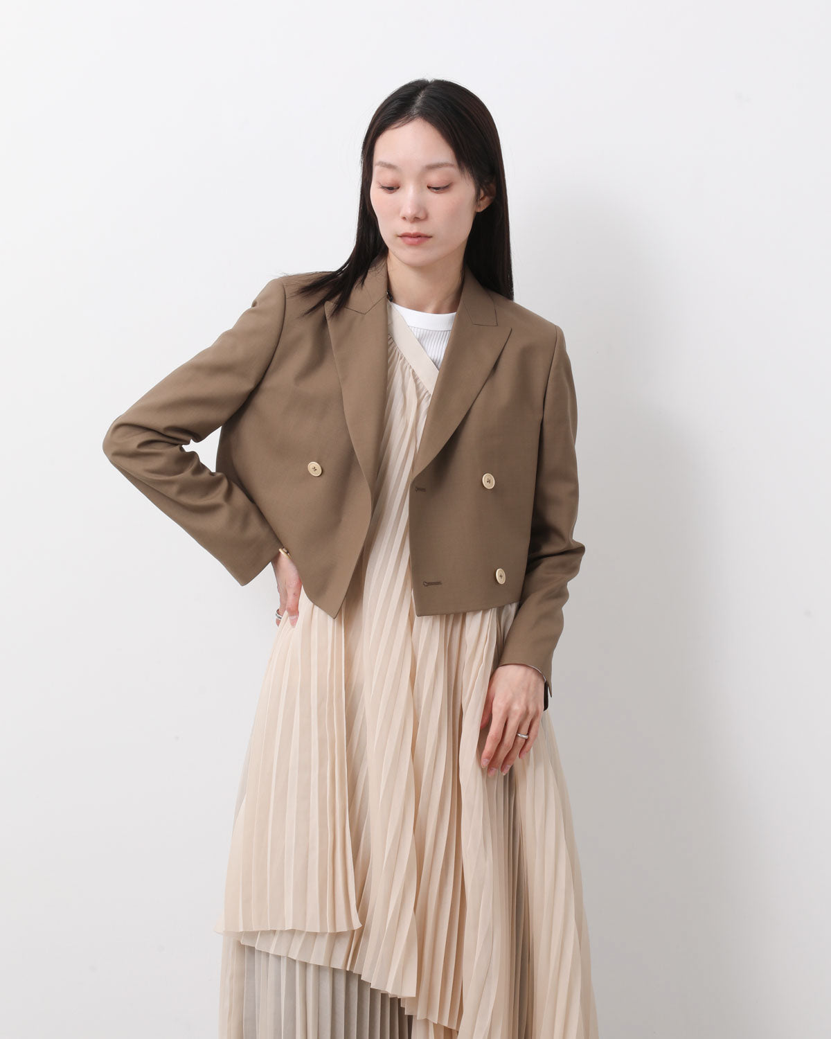 WOOL DOUBLE-BREASTED CROPPED BLAZER