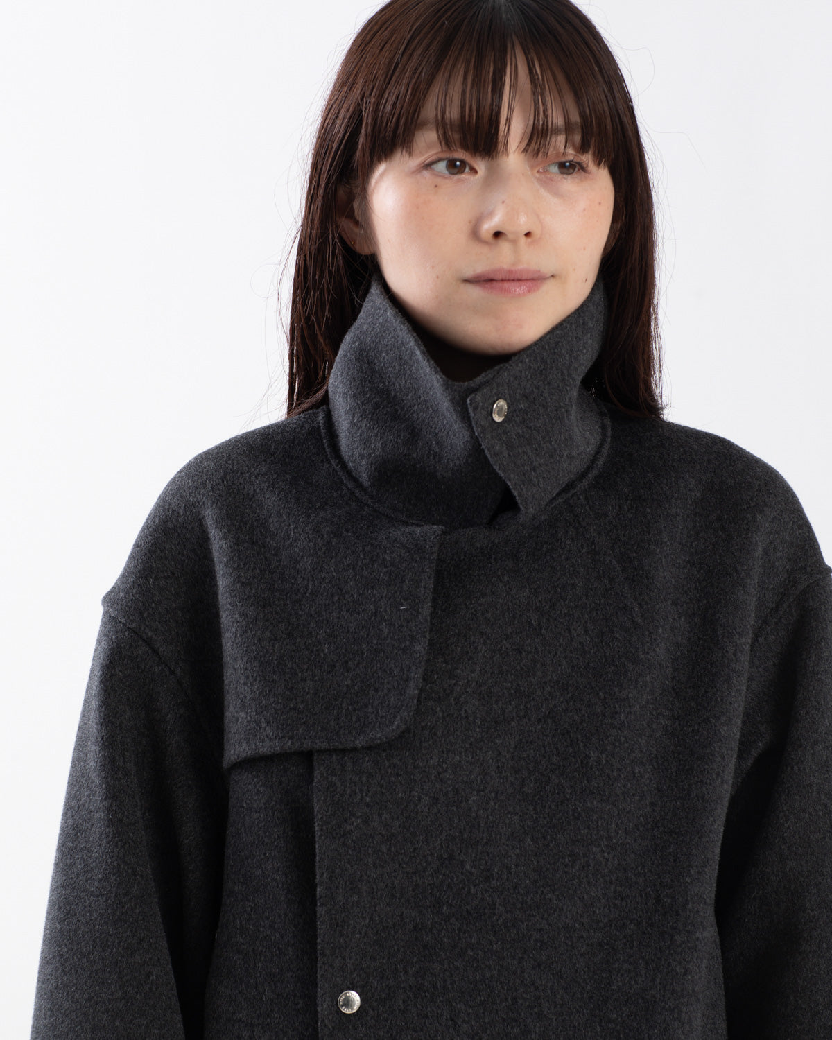 LIGHT DOUBLE-FACED CROPPED TRENCH COAT