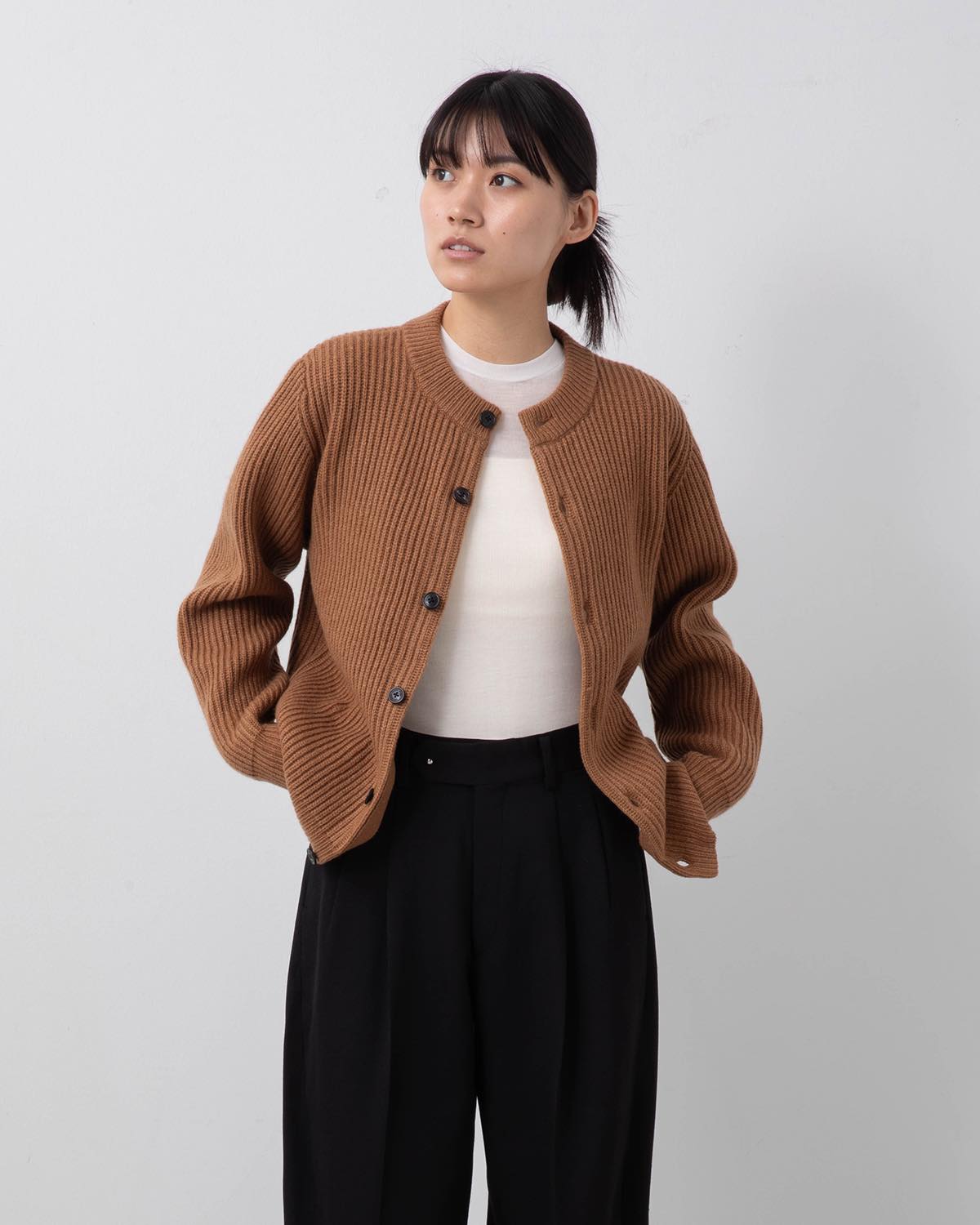 RIBBED KNIT WOOL CARDIGAN