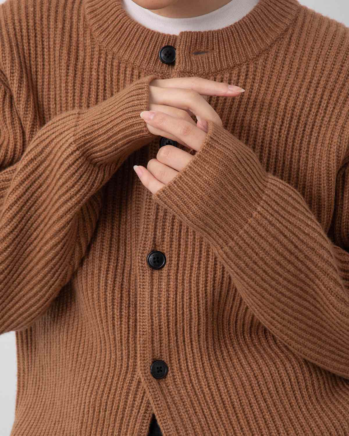 RIBBED KNIT WOOL CARDIGAN