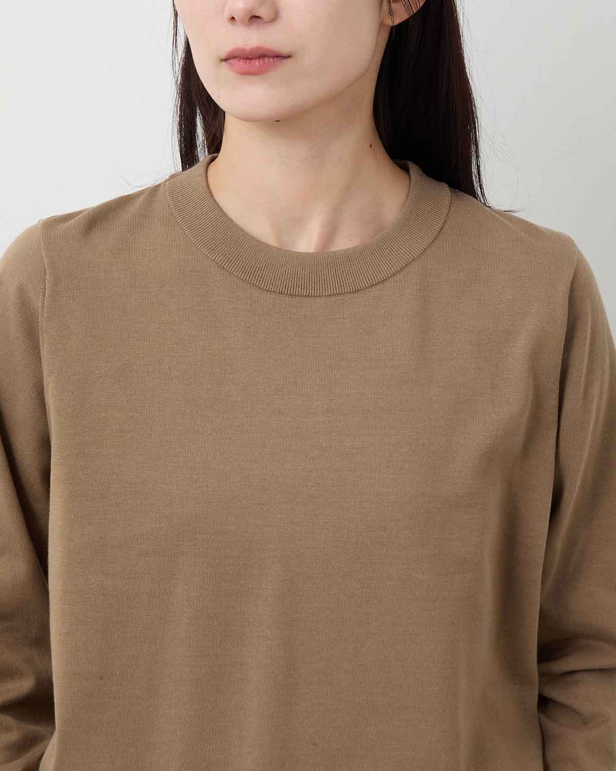 SHEER BACK CREW NECK KNIT