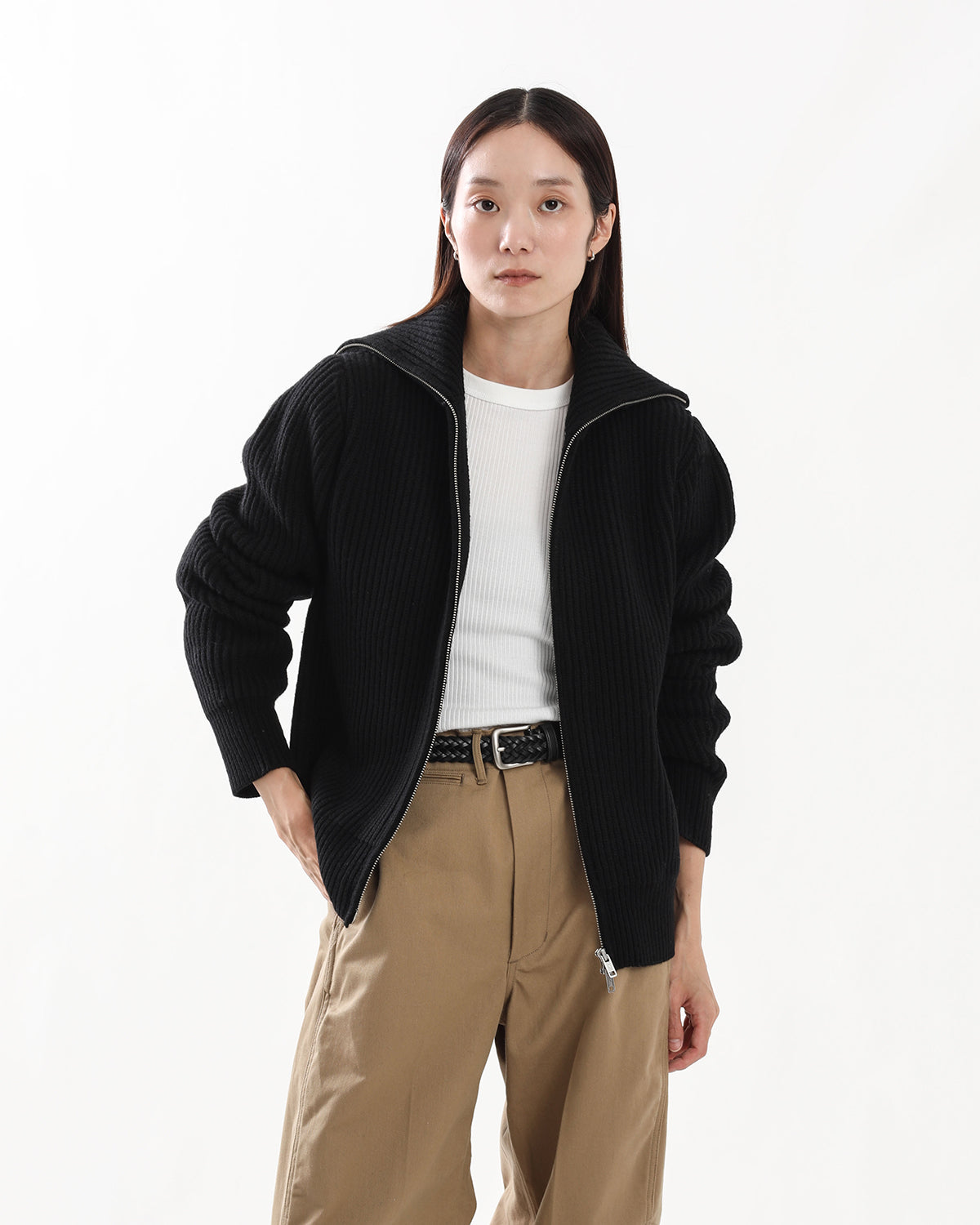 RIBBED ZIP SWEATER