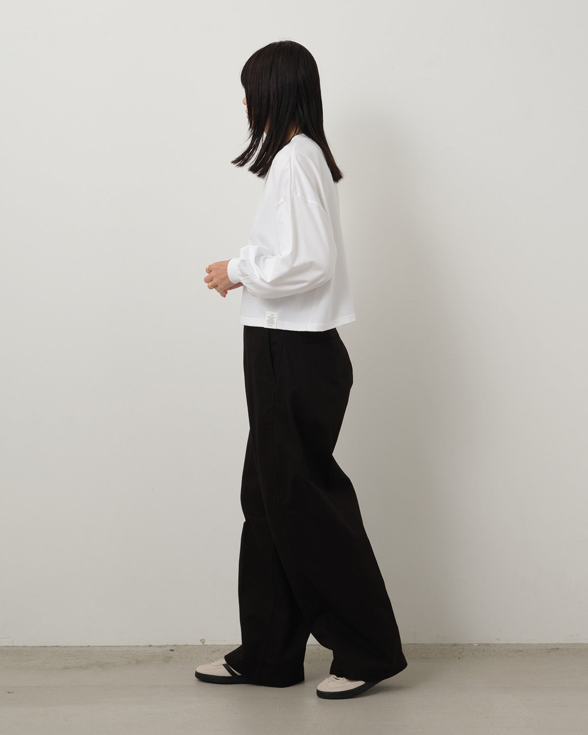 BARREL-LEG CHINO PANTS