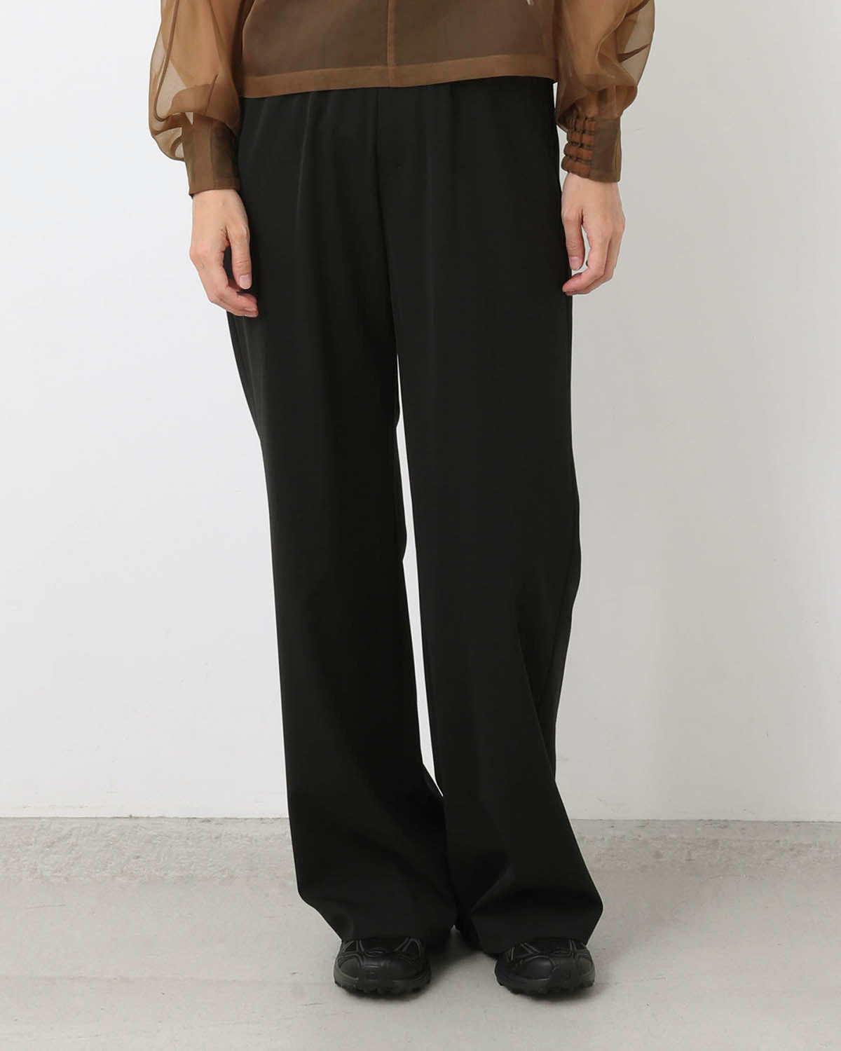 STRETCH WIDE-LEG PANTS