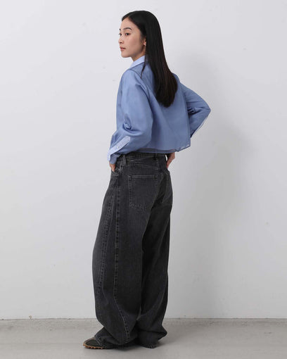 DENIM BARREL-LEG JEANS