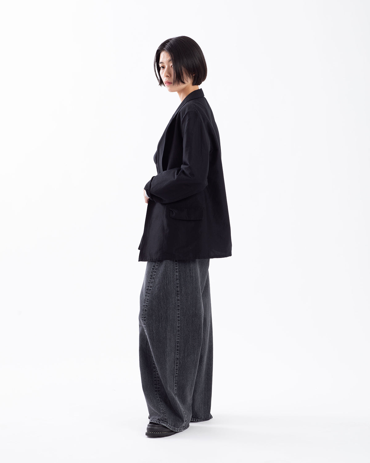 BARREL-LEG DENIM JEANS (WOMEN'S)