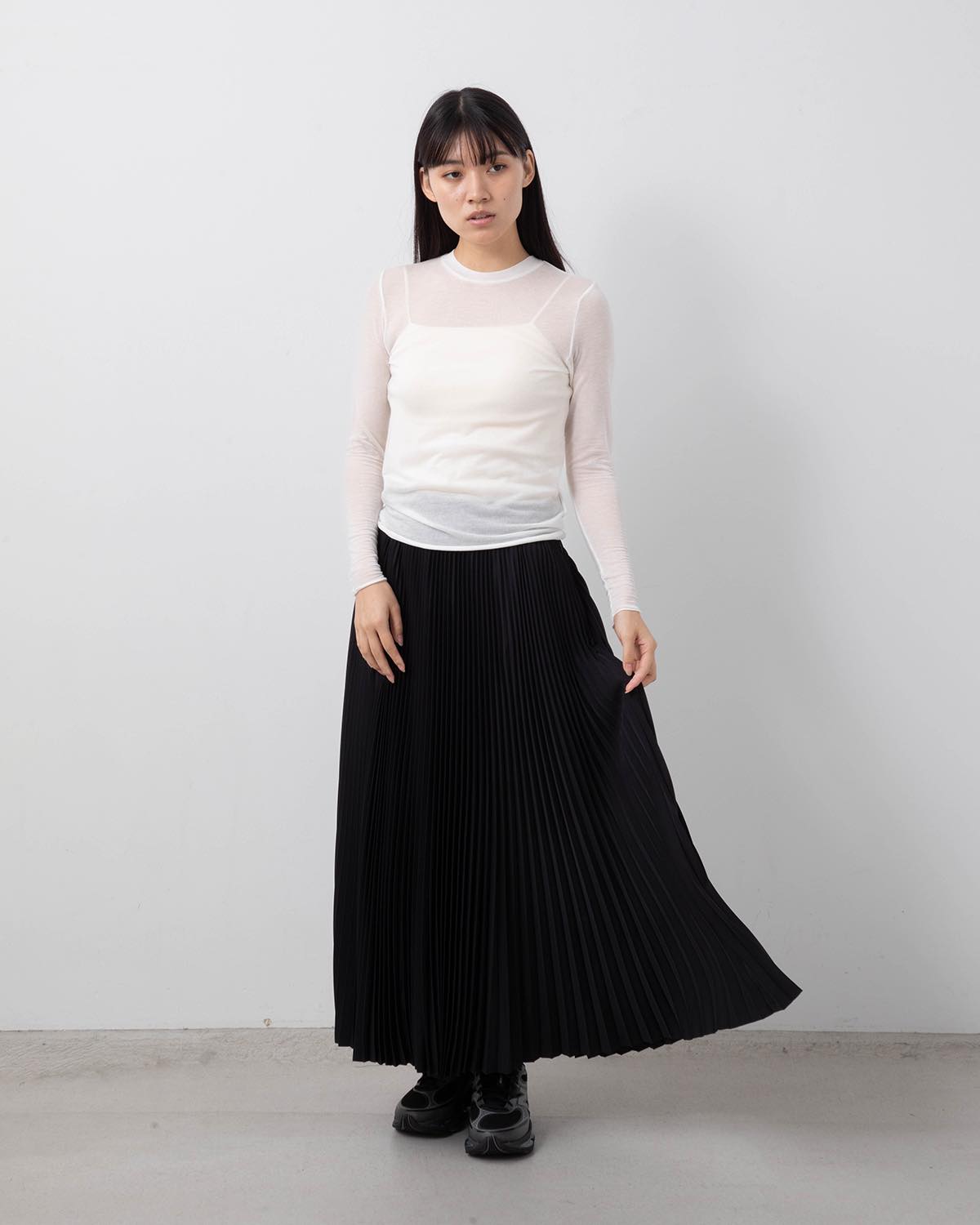 TAFFETA PLEATED SKIRT