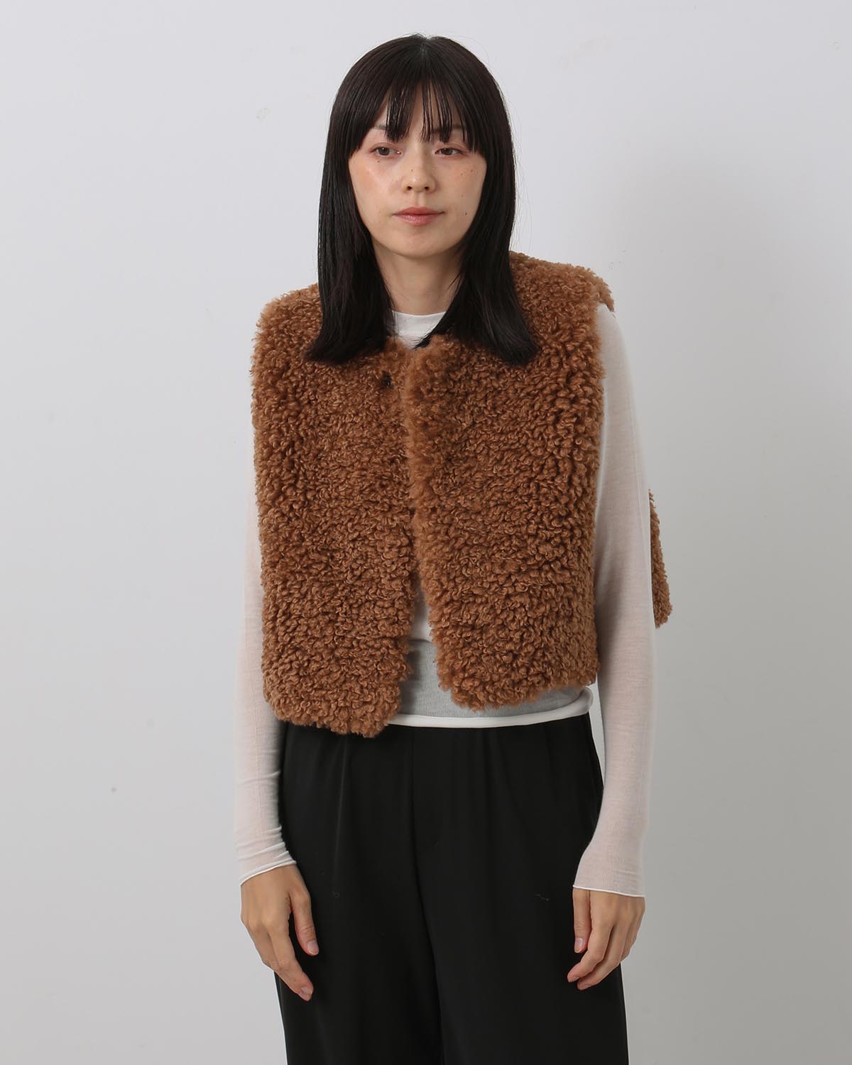FAUX SHEARLING CROPPED VEST