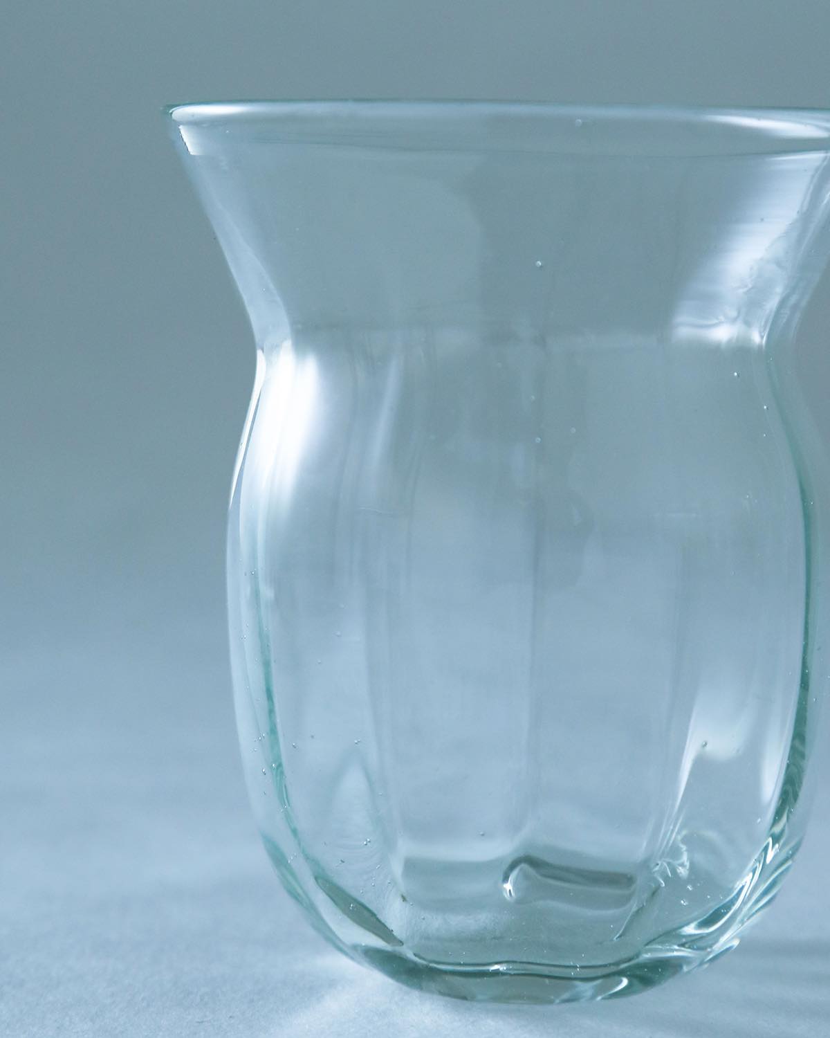 TULIP GLASS