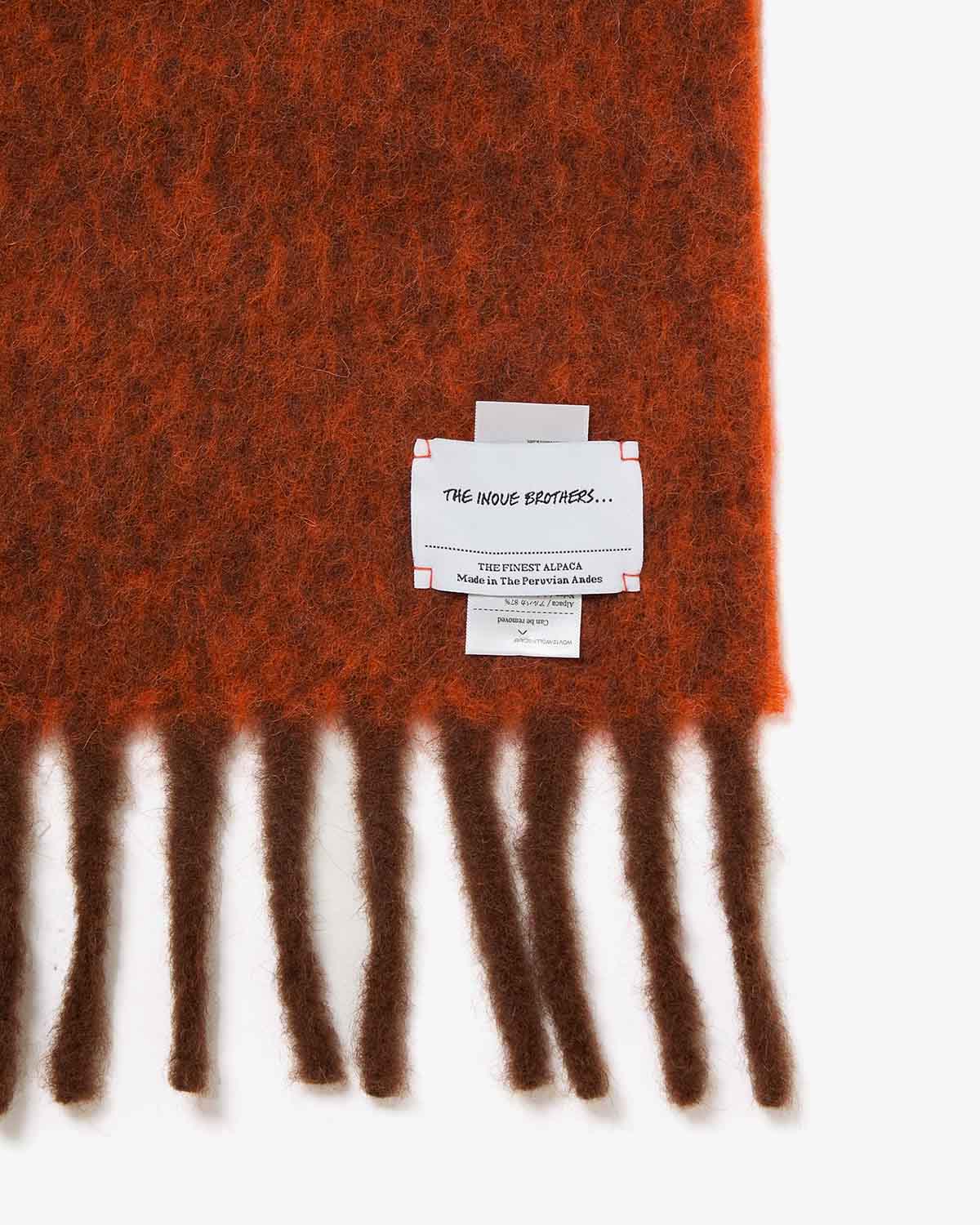 TWO COLOR WOOLLY SCARF