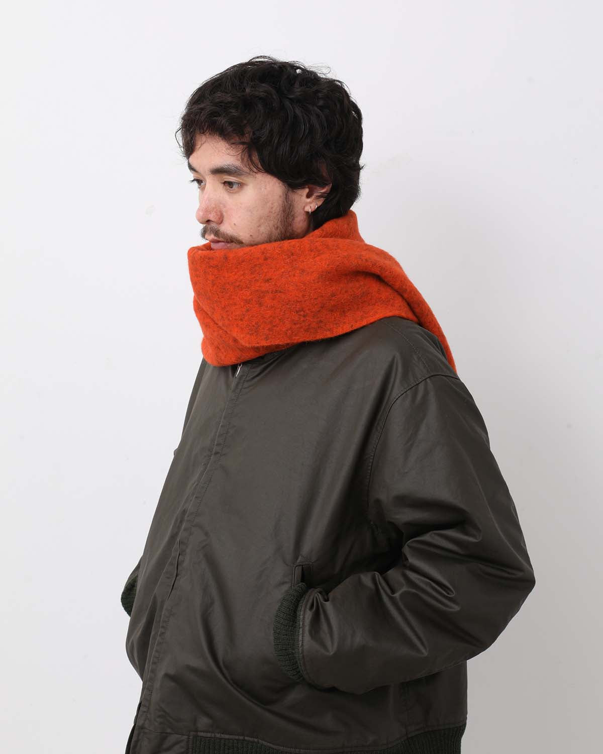 TWO COLOR WOOLLY SCARF