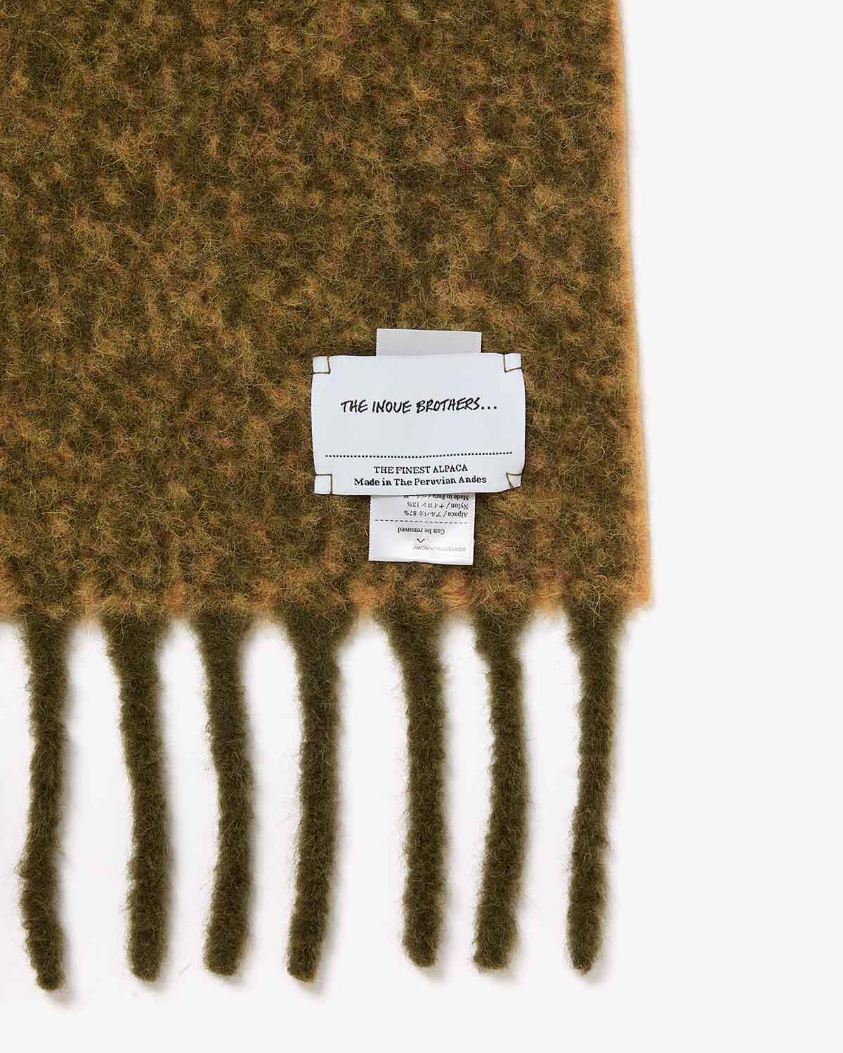 TWO COLOR WOOLLY SCARF