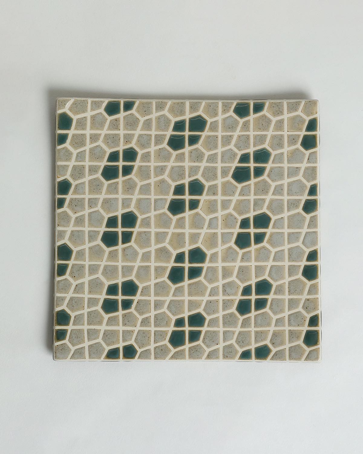 TILE PLATE D