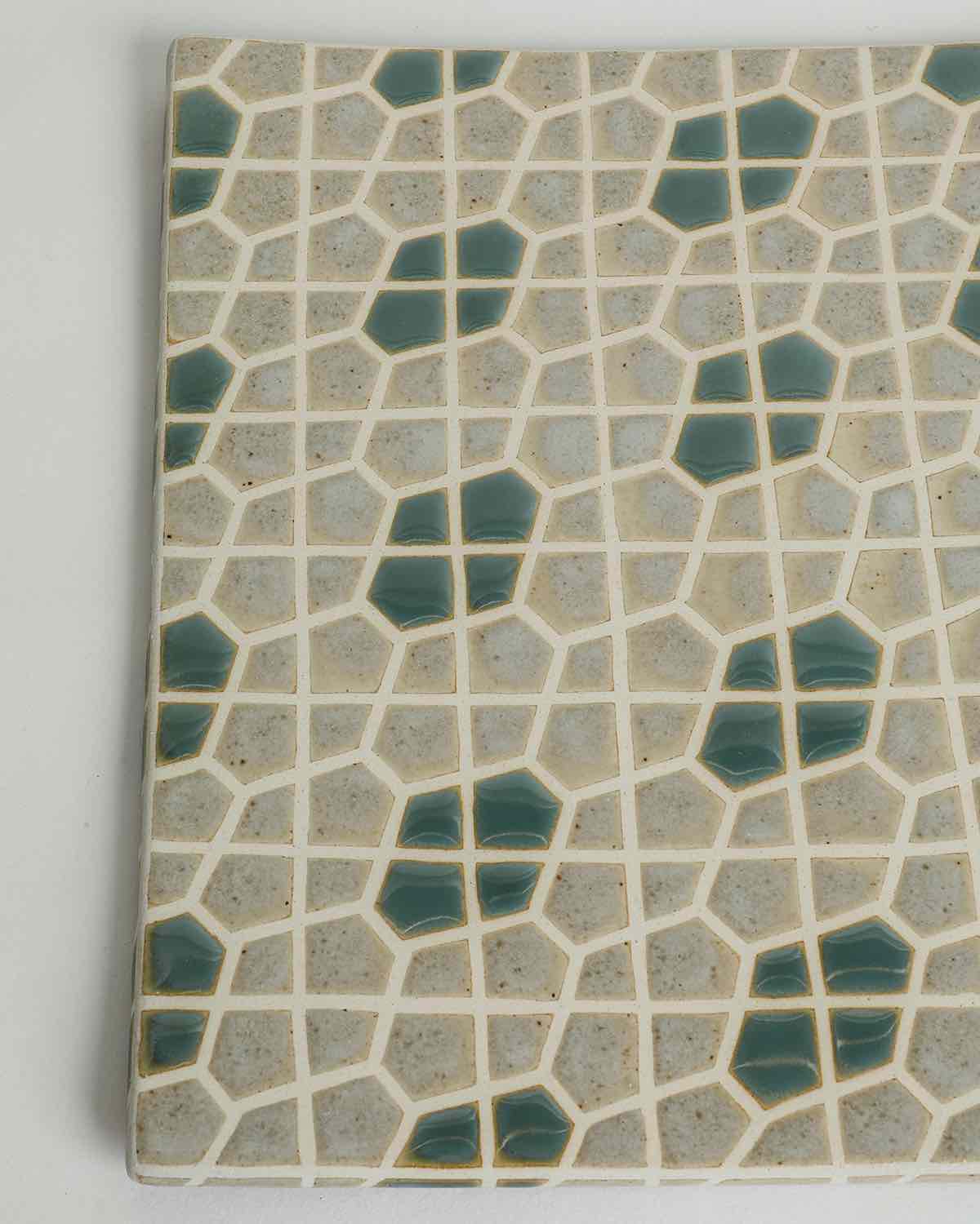 TILE PLATE D