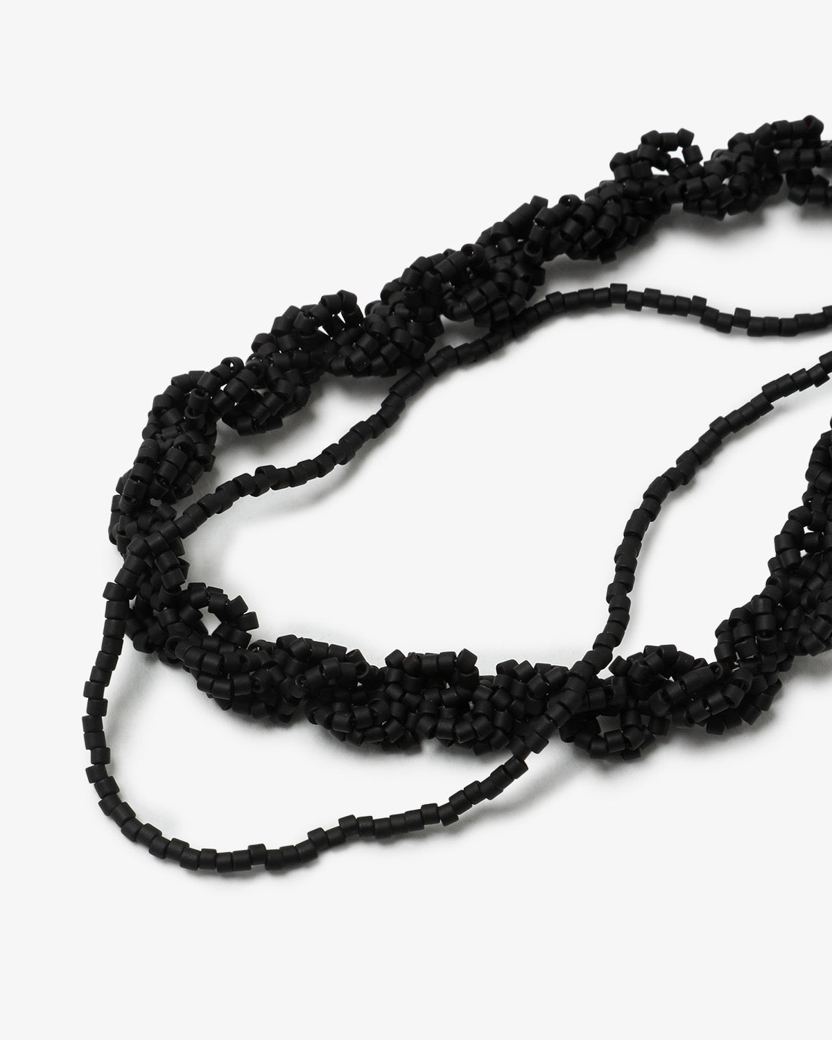 ESSA NECKLACE NOIR