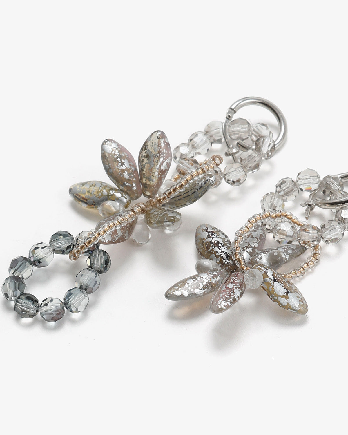 DILA TRANSPARENT EARRINGS
