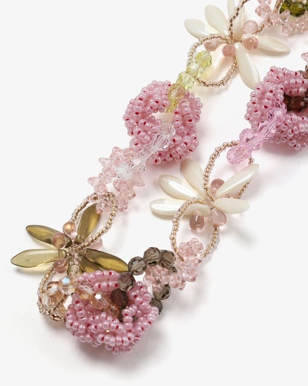 DILA ROSE NECKLACE