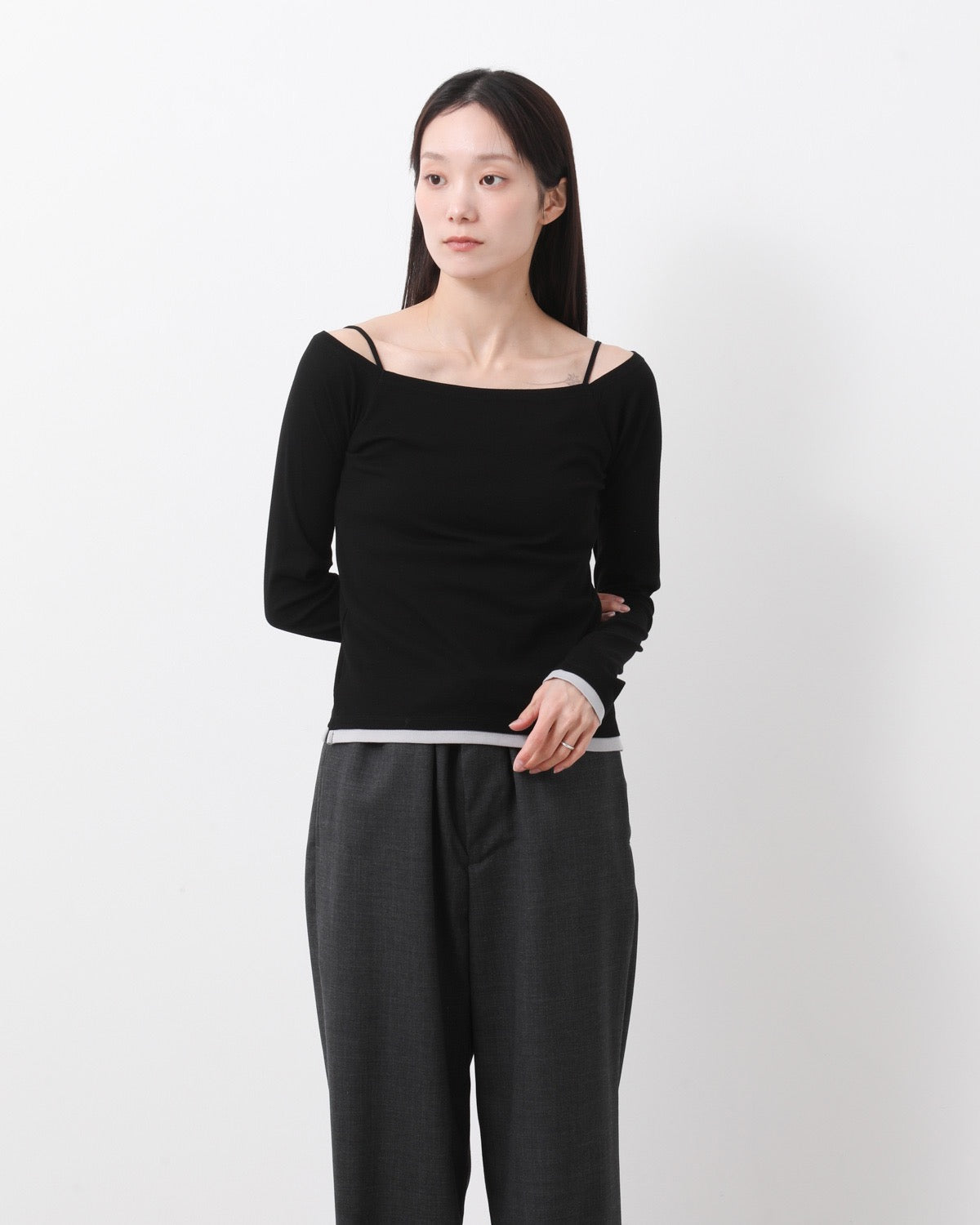 COTTON OFF SHOULDER LAYERED PULLOVER