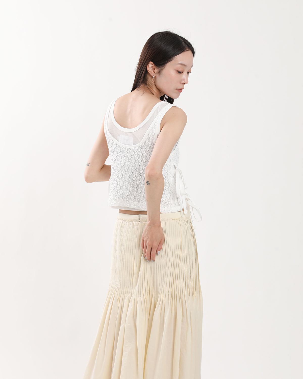 NYLON COTTON FLOWER LACE RIBBON LAYERED TANK TOP