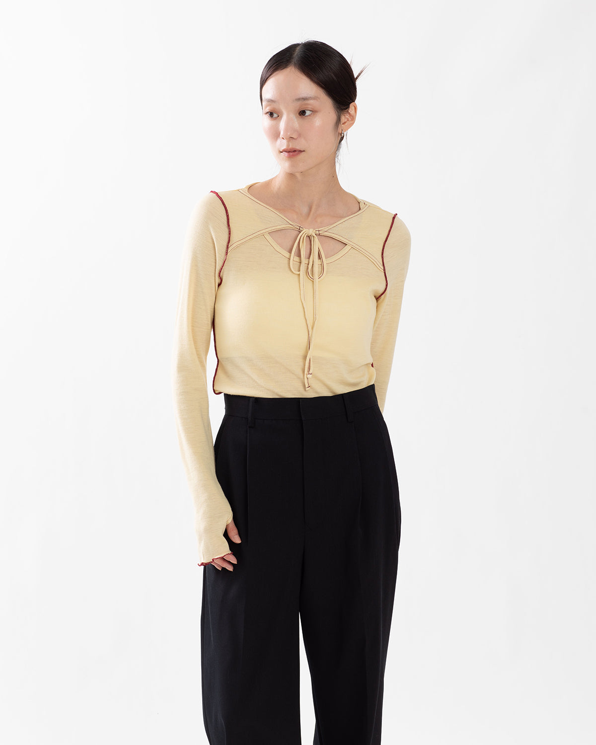 WOOL RIB FRONT STRING PULLOVER