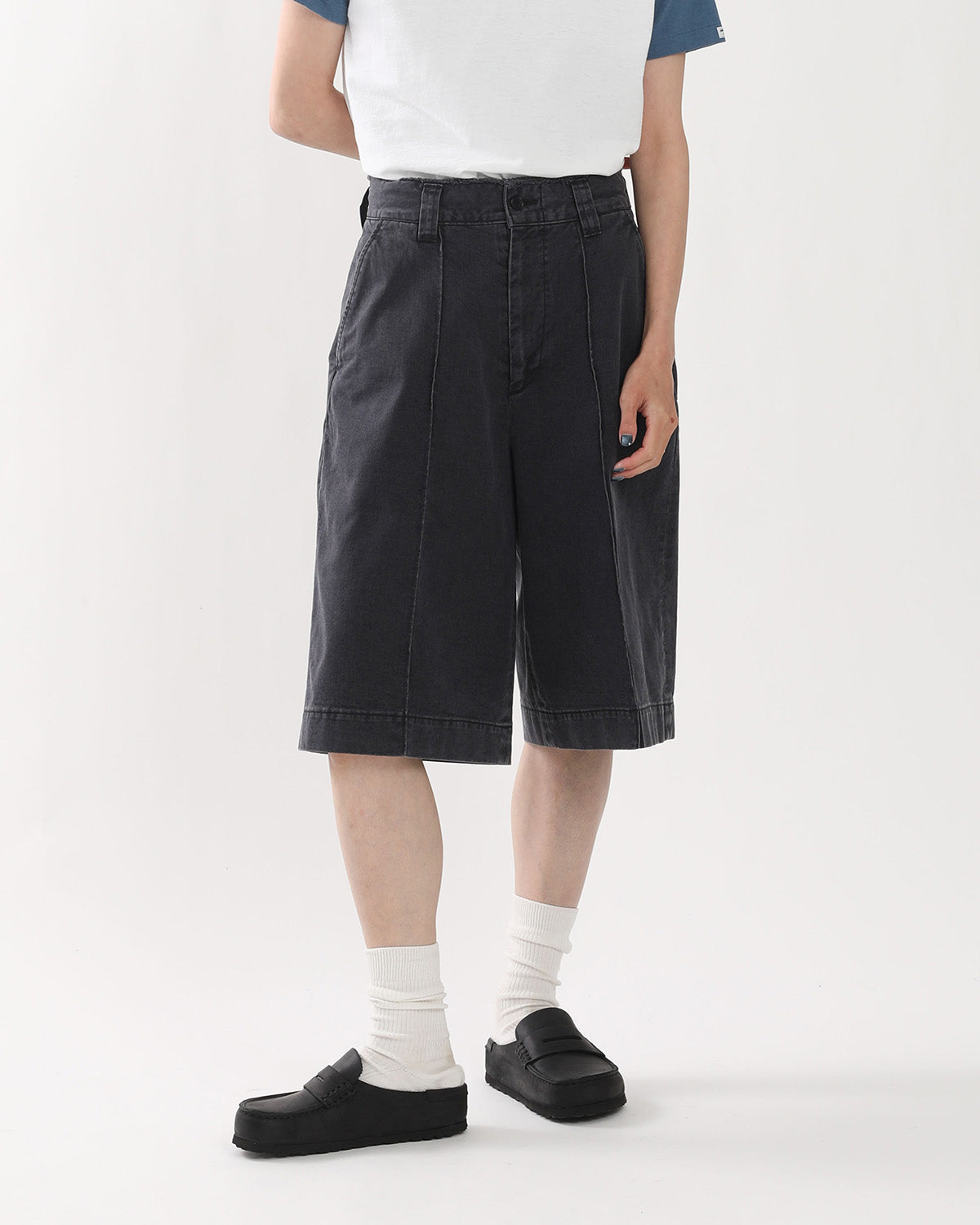 CHINO SHORTS