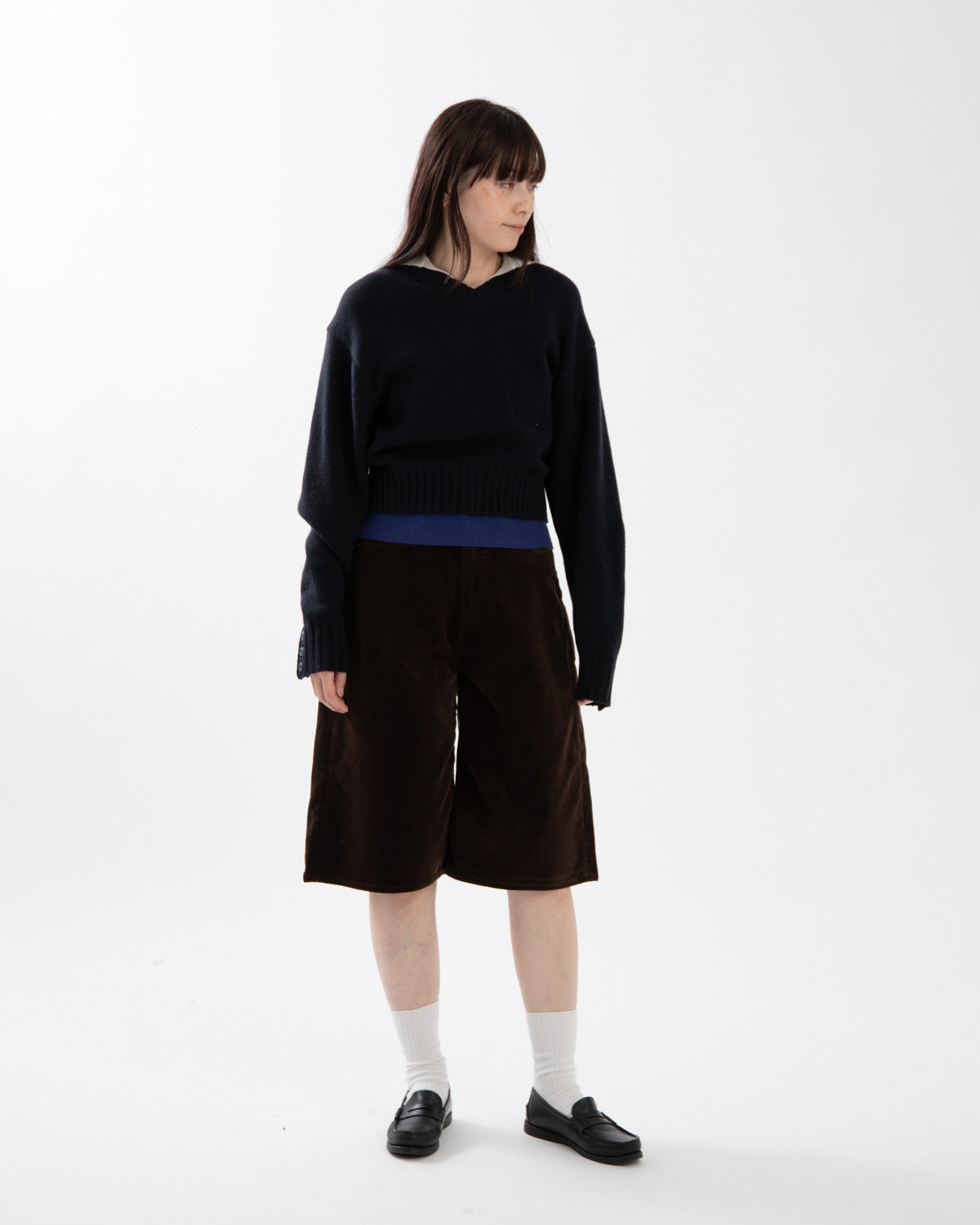 8W CORDUROY 5 POCKET 15 INCH SHORT PANTS