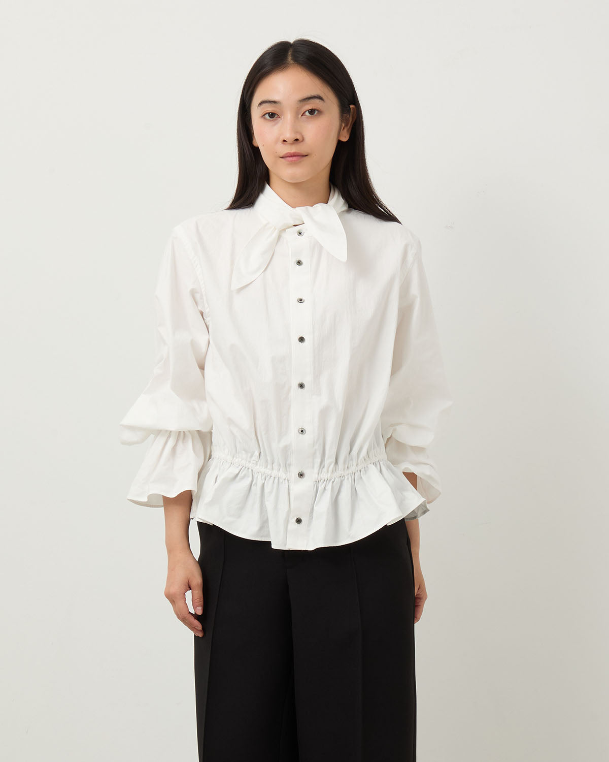 WASHED COTTON BROAD BOW TIE GATHER SHIRT