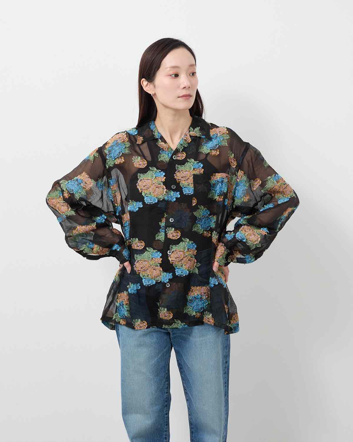 FLOWER JACQUARD OPEN COLLAR SHIRT