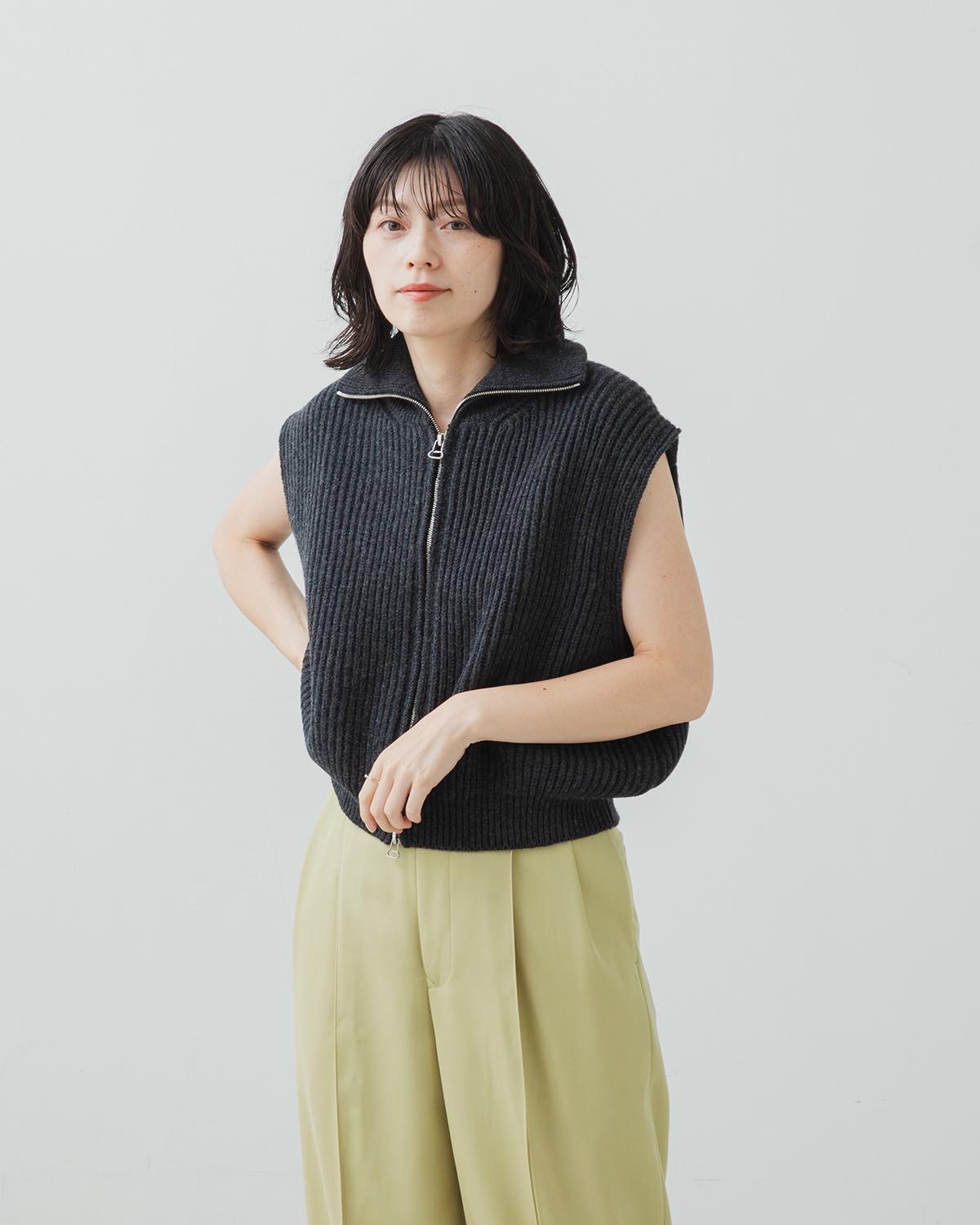 5G ZIP DRIVERS KNIT VEST