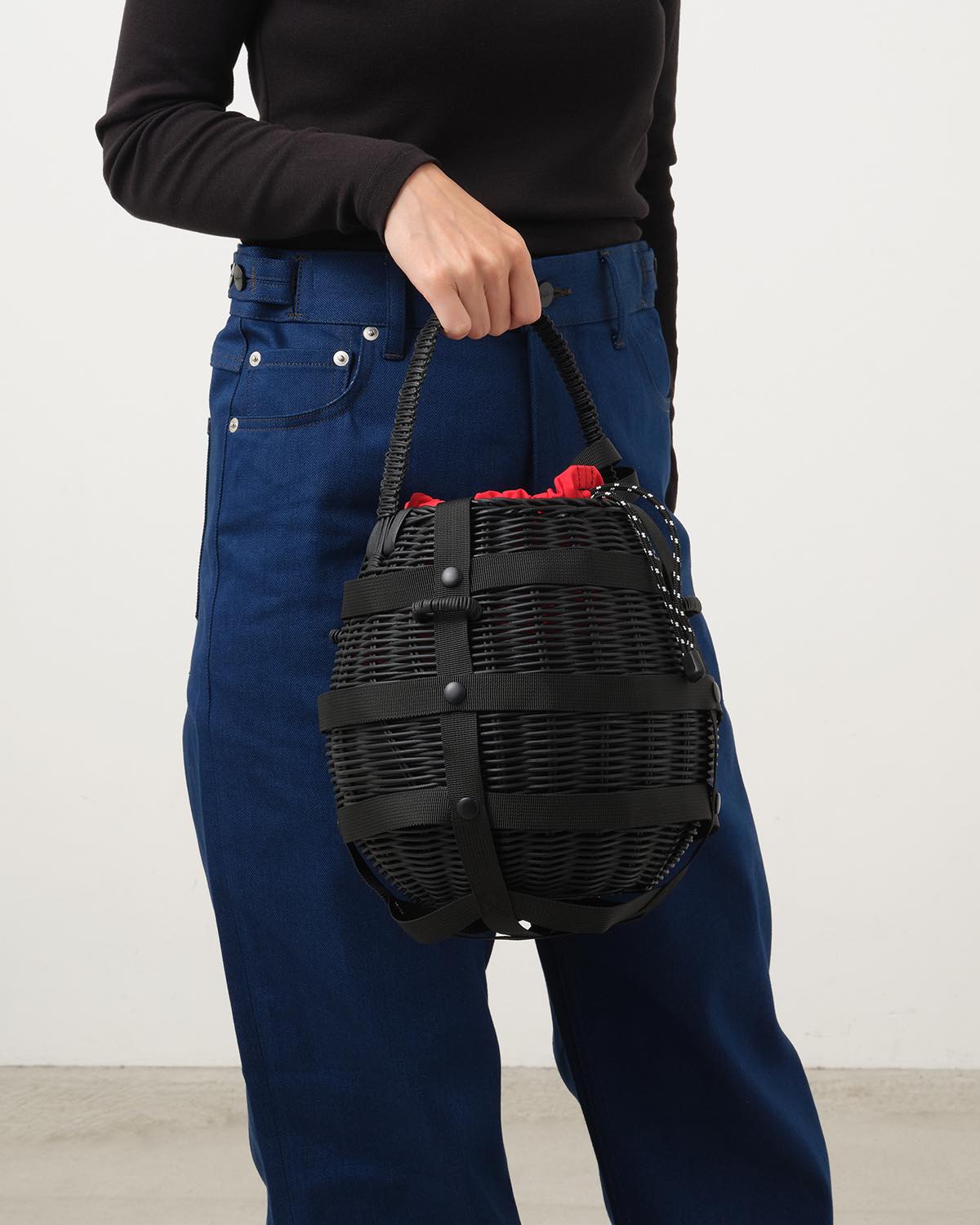 ボンバーバスケットバッグ