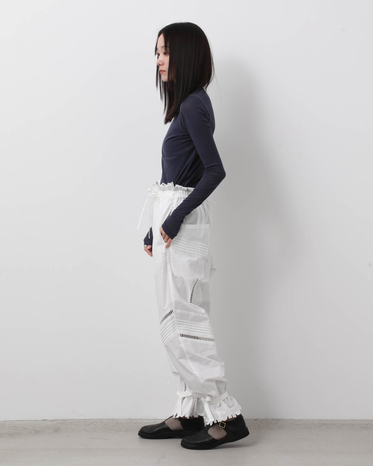 CUT RUFFLE TROUSERS