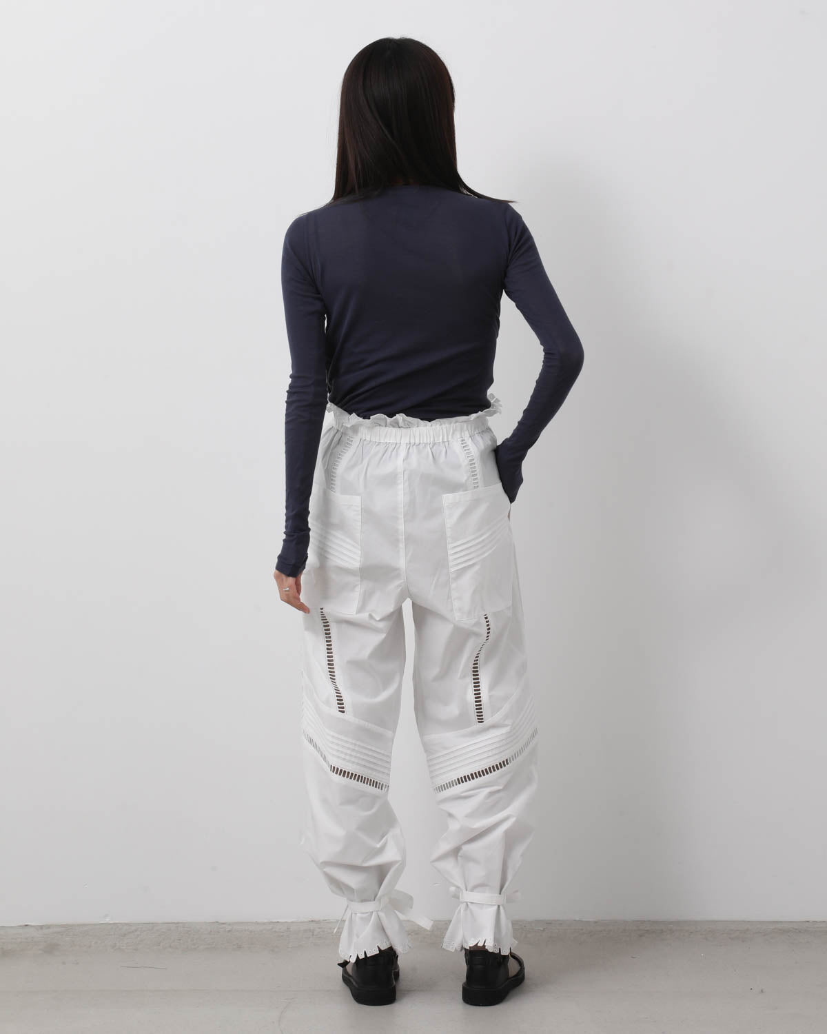 CUT RUFFLE TROUSERS