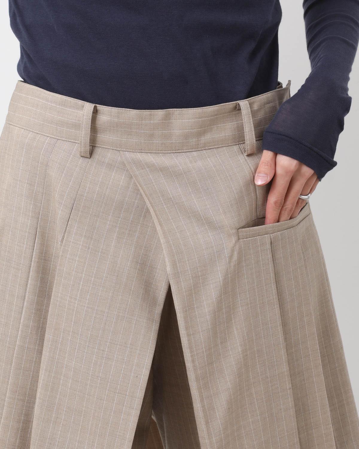 SUMMER WOOL SHORTS / PANTS