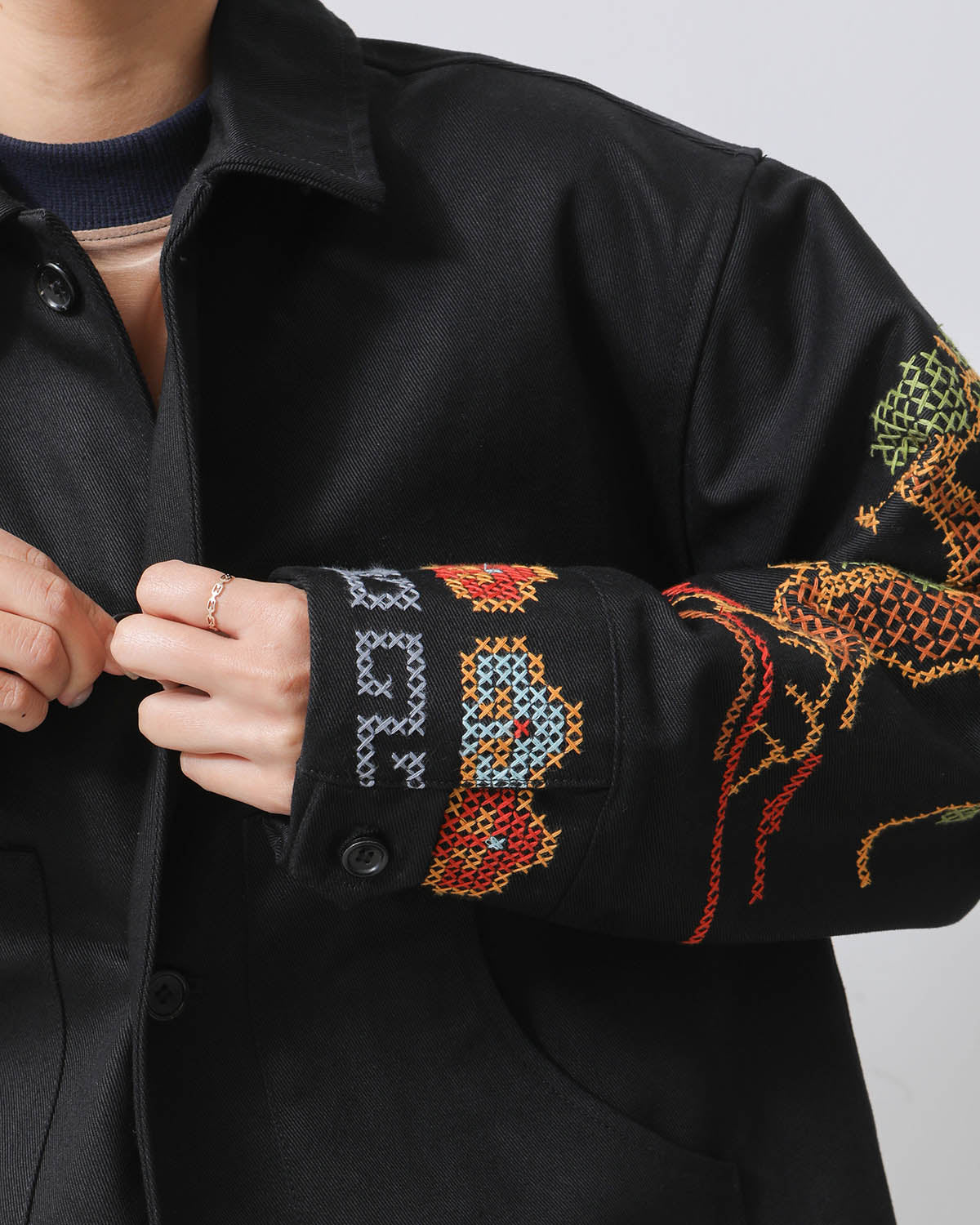 PINE TREE EMBROIDERY JACKET