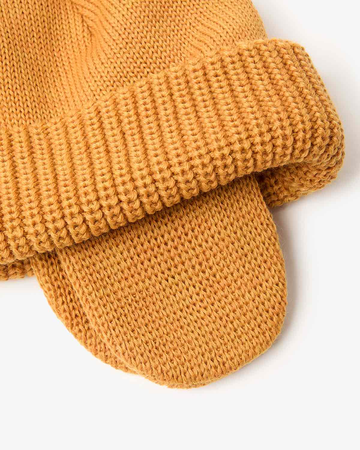 MERINO WOOL EAR WATCH CAP