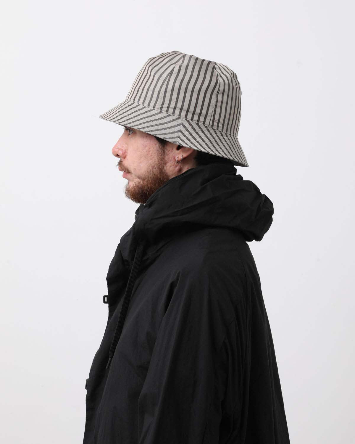 REVERSIBLE BUCKET/6PANEL HAT