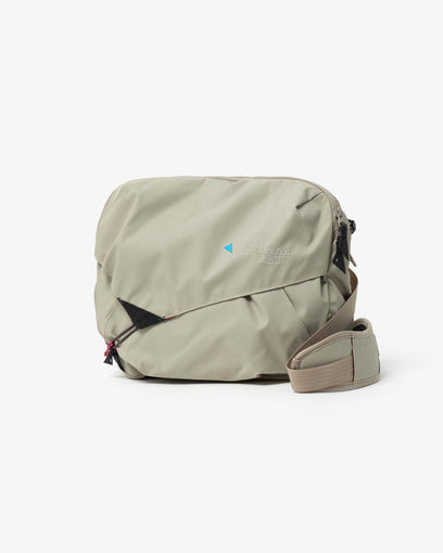 GAUT MESSENGER BAG