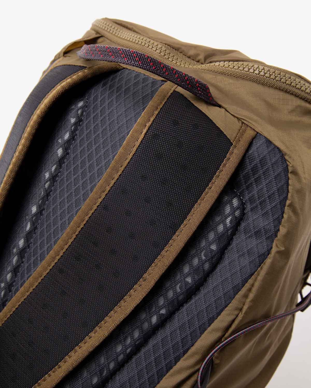 GILLING BACKPACK 20L