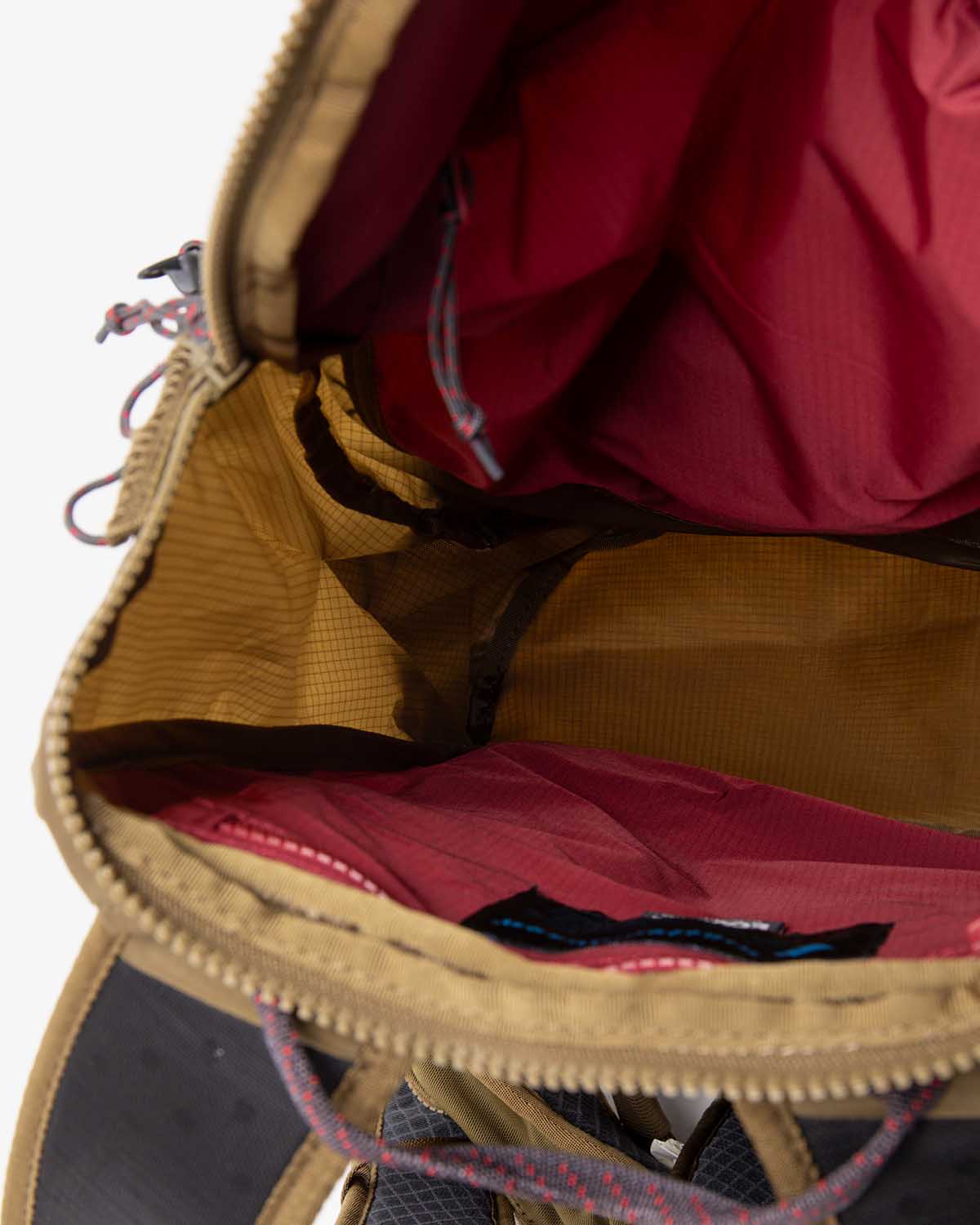 GILLING BACKPACK 20L