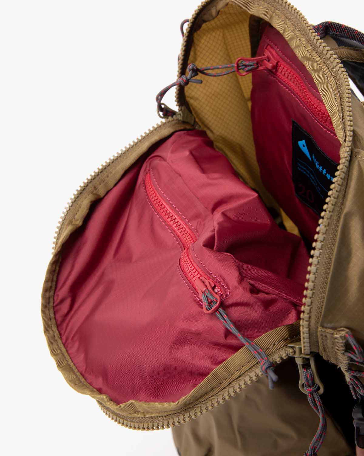 GILLING BACKPACK 20L