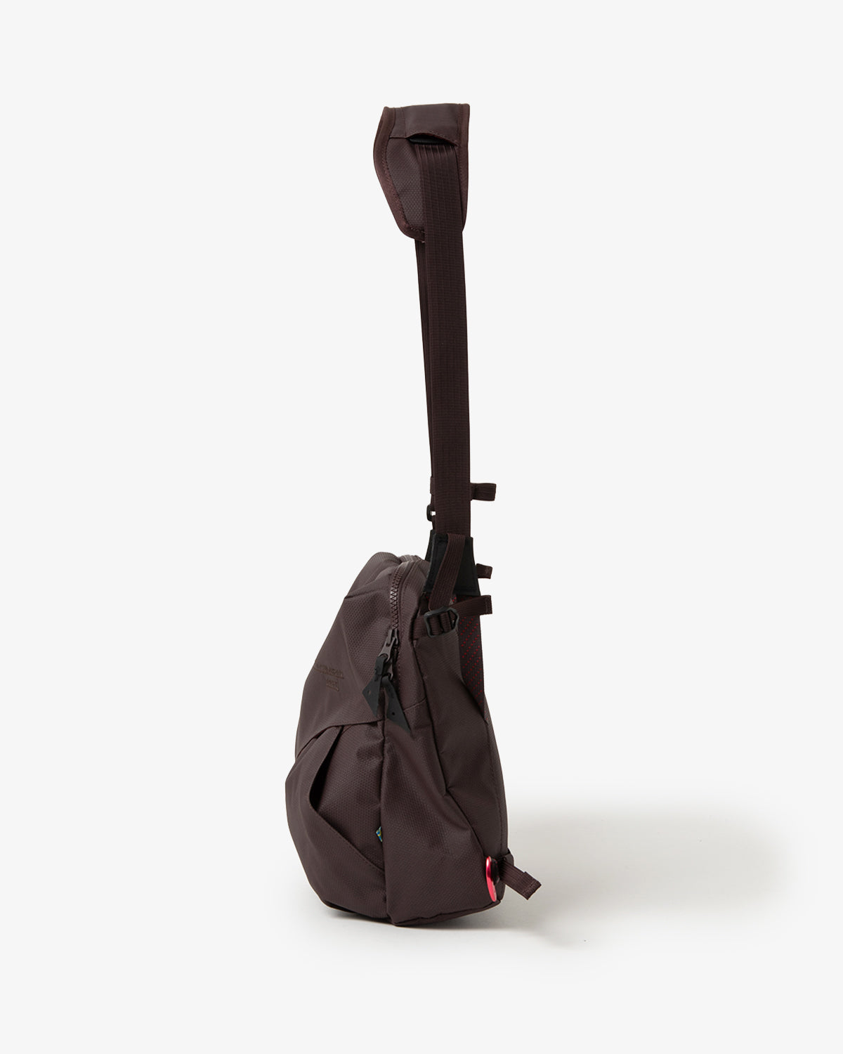 GAUT MESSENGER BAG