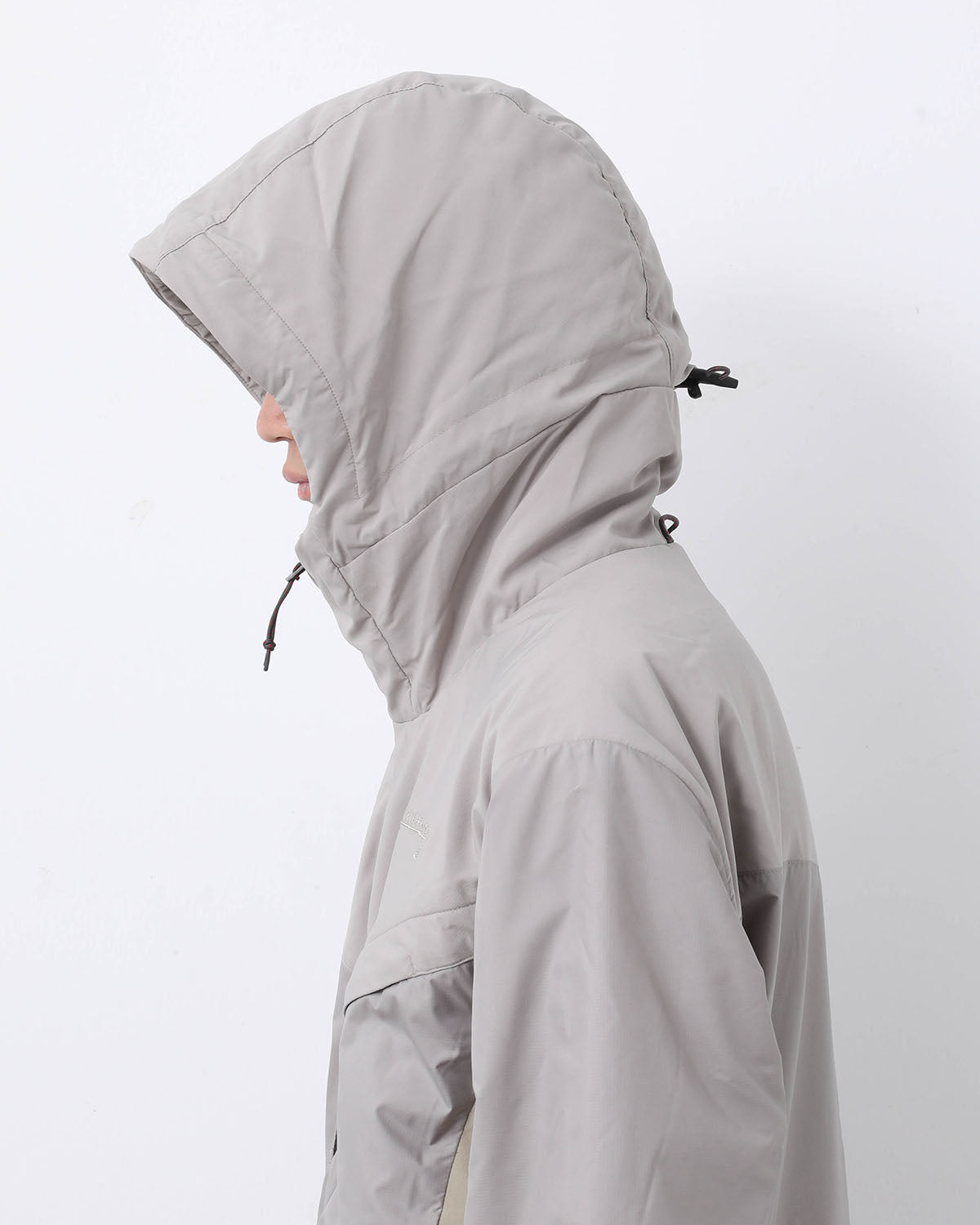 URD LIGHT STRETCH HOOD JACKET