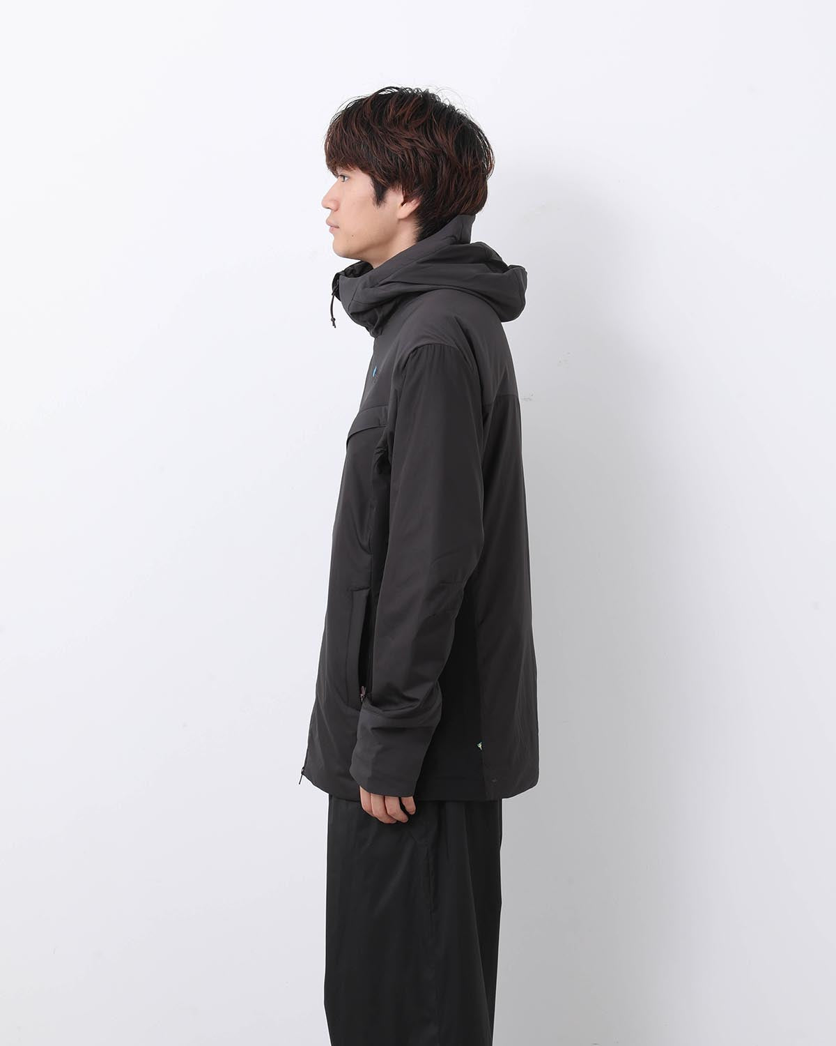 URD LIGHT STRETCH HOOD JACKET