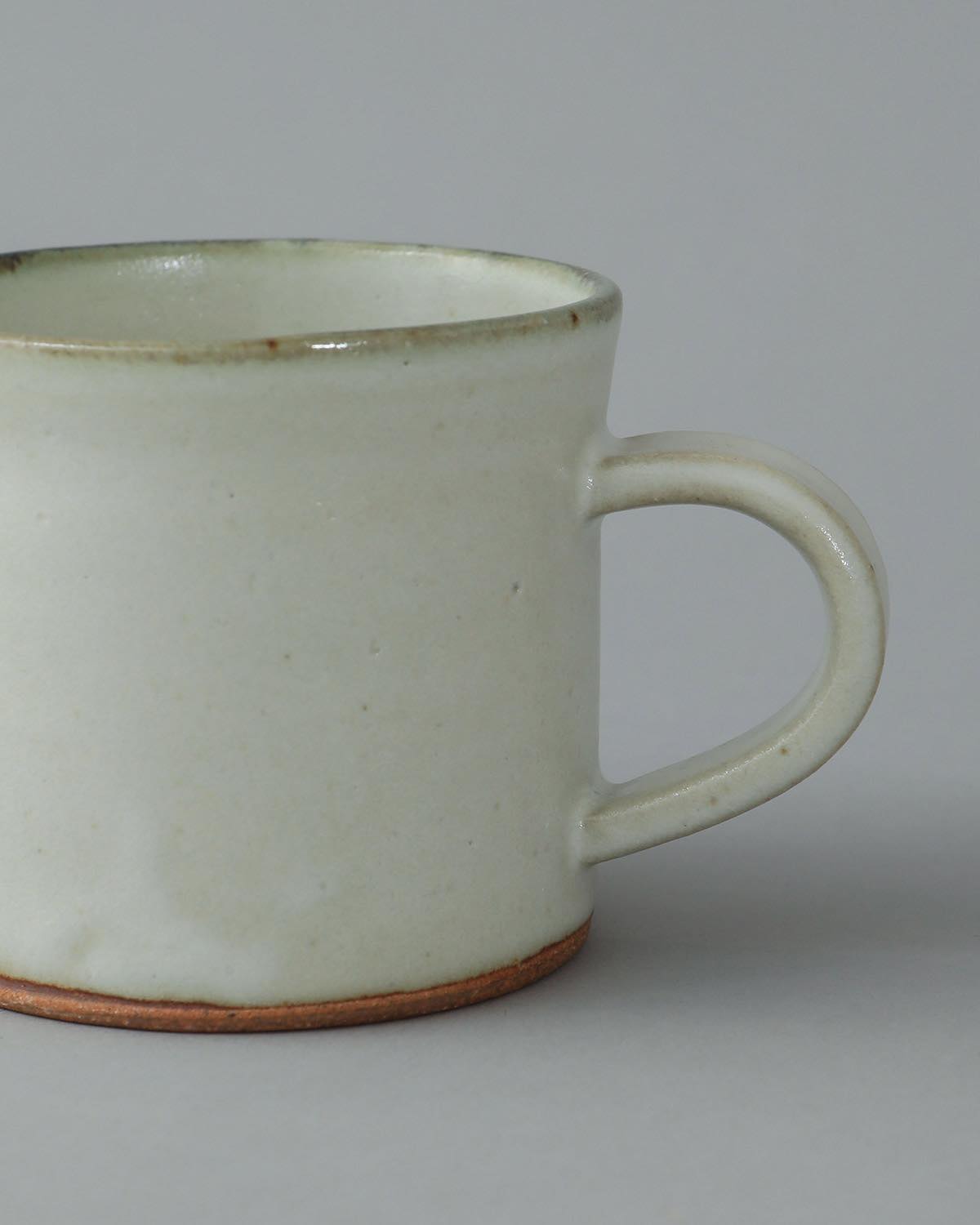 WHITE MATTE MUG M